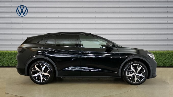 Volkswagen ID.4 250kW 4MOTION GTX Edition 79kWh 5dr Auto Electric Estate - Image 4